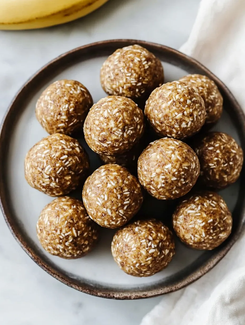 A bowl of rice balls.
